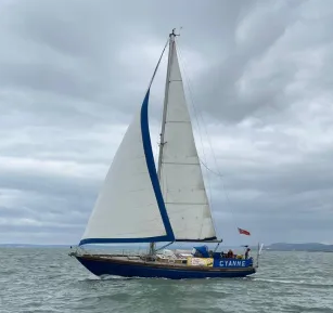 Cyanne sailing