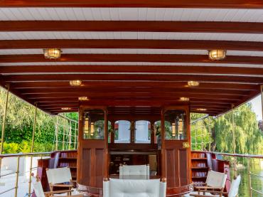 Llanthony  deck