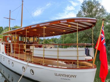LLanthong moored