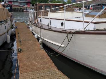 Castelrock moored