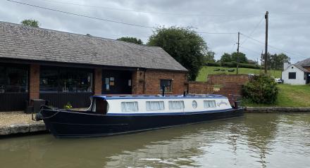 Grumbleweed at Braunston